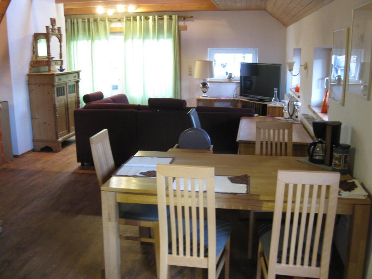 Ferienwohnung Aurich Sandhorst Eg Mit Terrasse Und Kleinem Garten Esterno foto